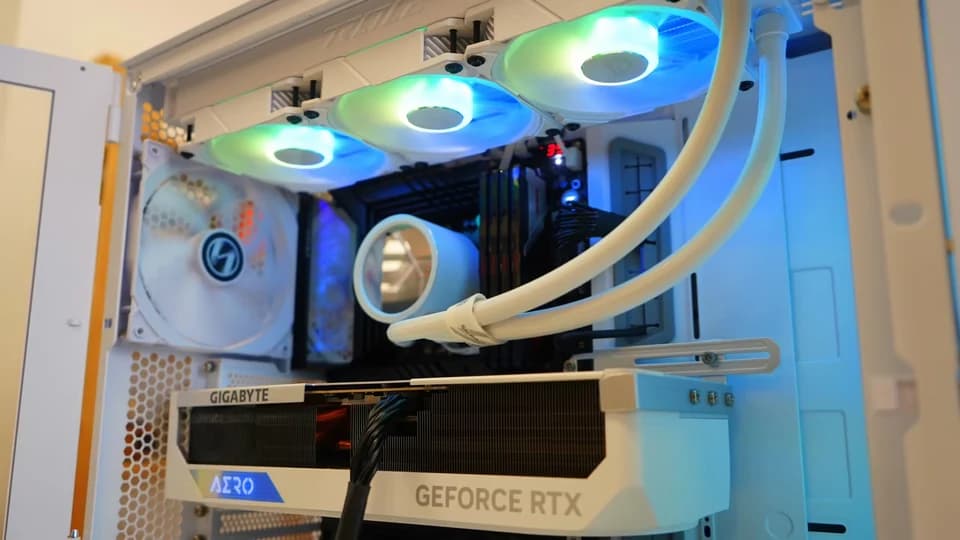 Игровой компьютер, собранный в HappyPC